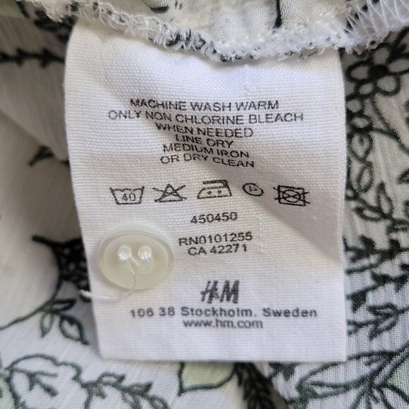 H&M 10 Babydoll Pullover 3/4 Sleeve Lace V-Neck Chiffon Blouse Top Black White - Picture 16 of 16